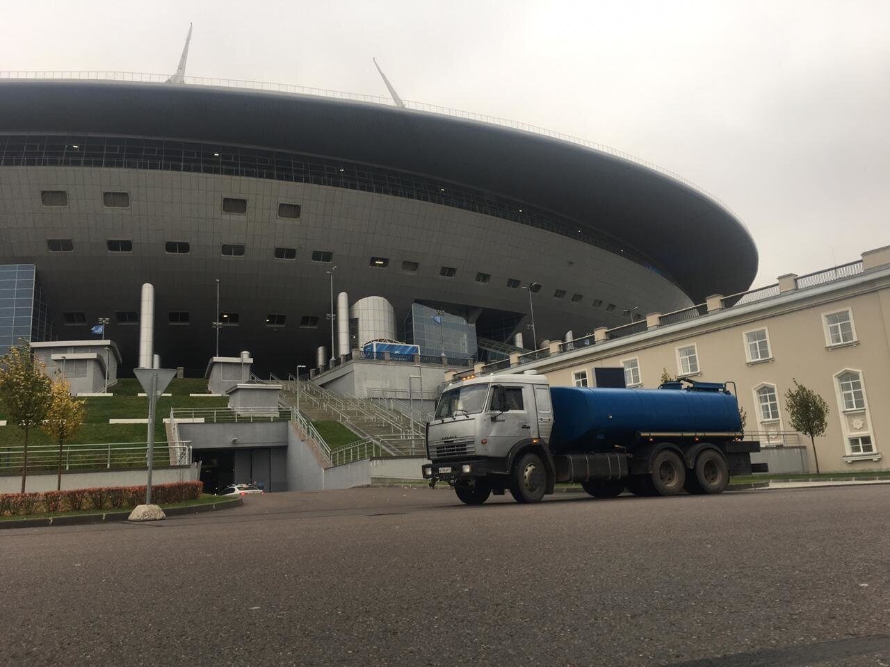 Доставка горячей воды водовозами в Санкт-Петербурге. Купить горячую  техническую воду.